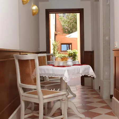 Couette-café Casa Mimma 2*