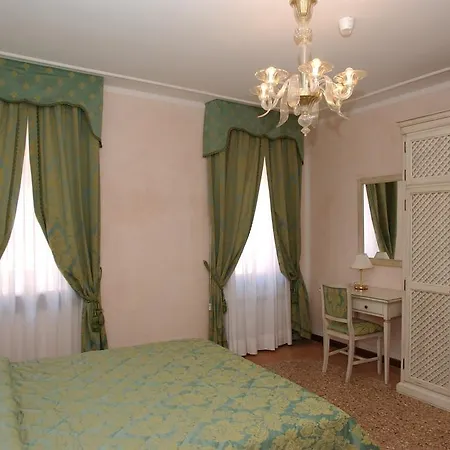 Casa Mimma Bed & Breakfast 2*